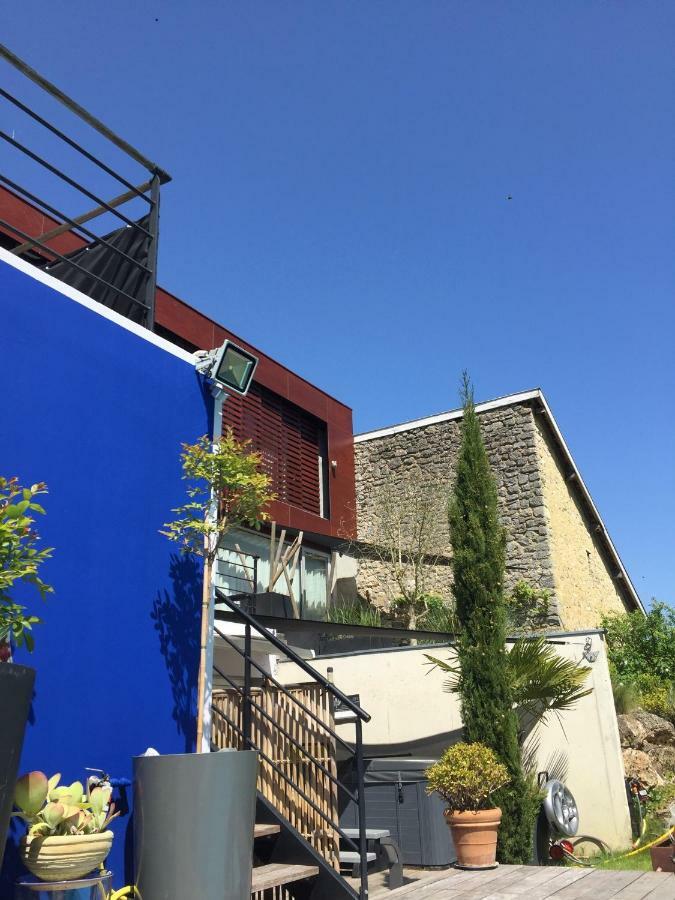 Un Havre De Paix Courcelles-Sapicourt Exterior foto